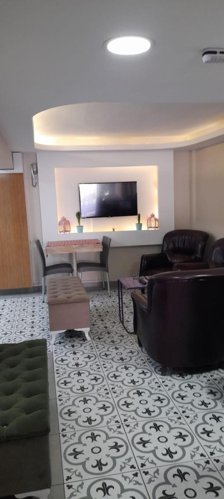 Mavi Liman Otel Чесме Екстериор снимка